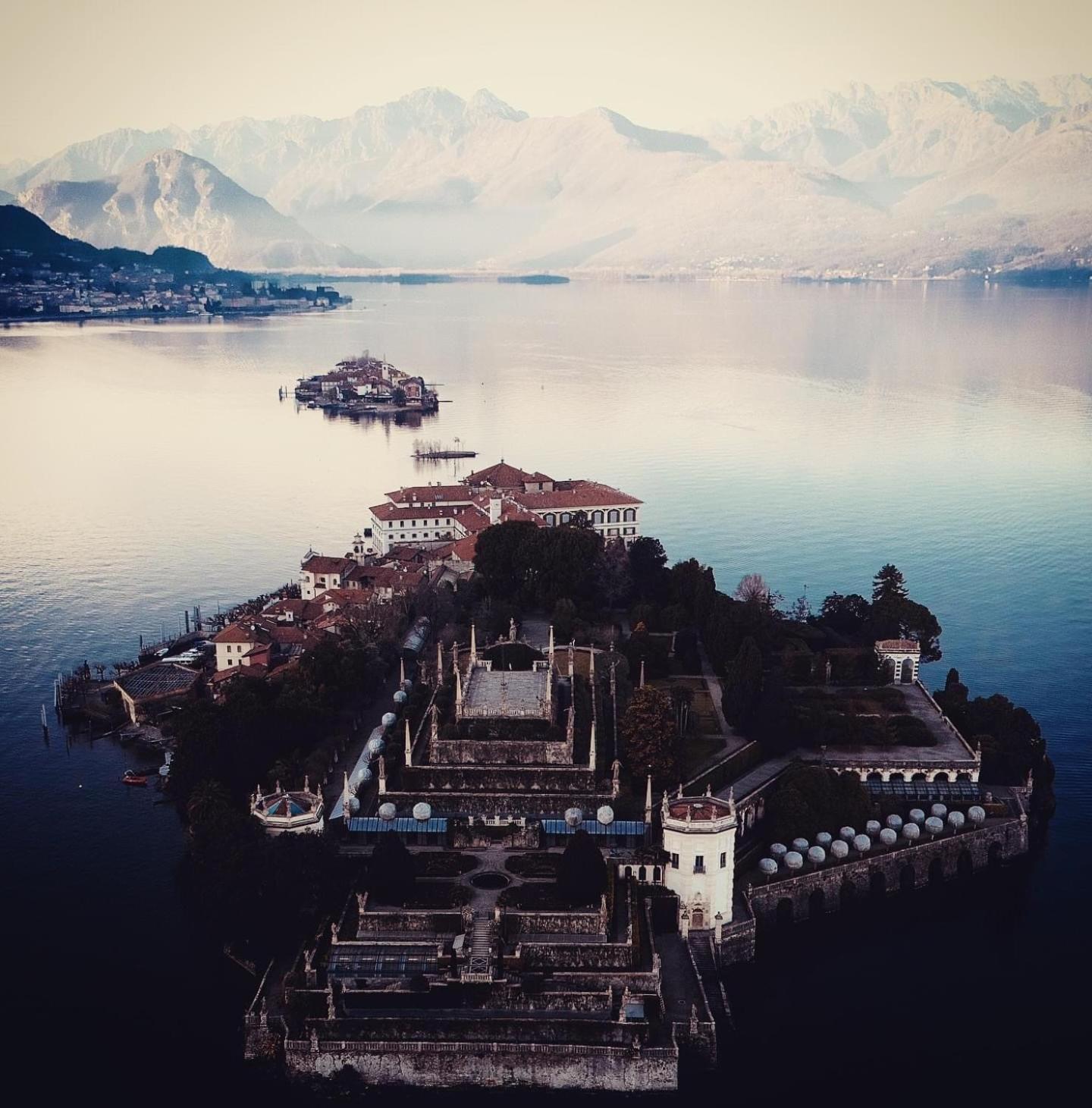 Little Suite Near Lake Verbania Exterior foto