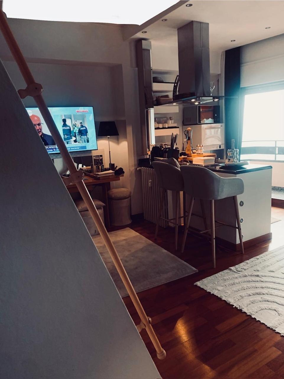 Little Suite Near Lake Verbania Exterior foto